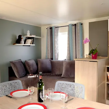 Campsite Les Lacs D'armagnac