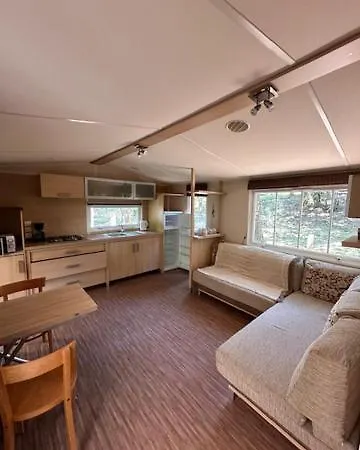 Les Lacs D'armagnac Campsite Bretagne-d'Armagnac