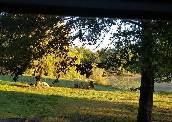 キャンプ場 Les Lacs D'armagnac *