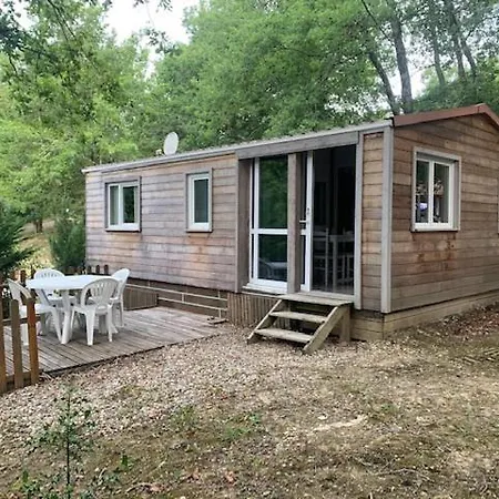 Camping Les Lacs D'armagnac *