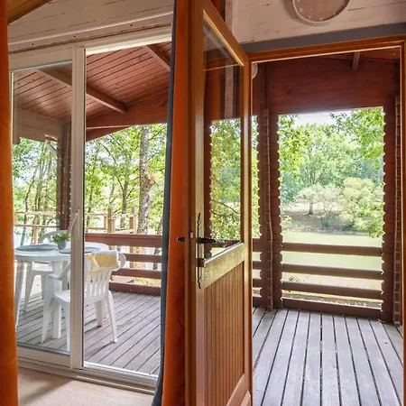 キャンプ場 Les Lacs D'armagnac Bretagne-d'Armagnac