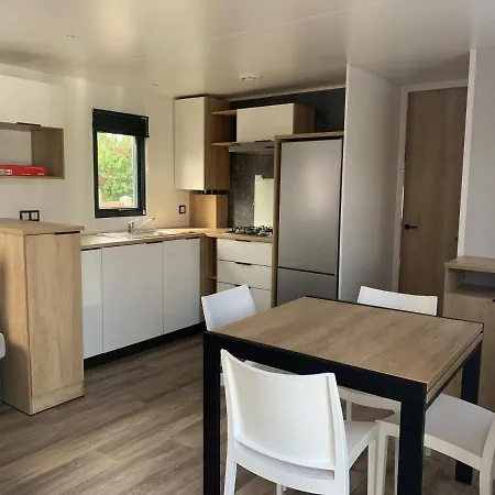 キャンプ場 Les Lacs D'armagnac