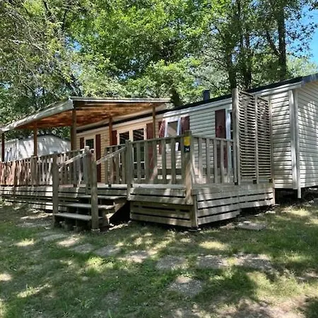 キャンプ場 Les Lacs D'armagnac Bretagne-d'Armagnac