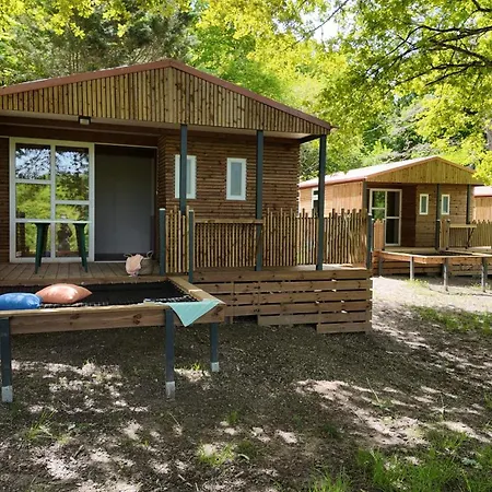 Les Lacs D'armagnac Campsite *