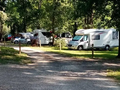 Camping Les Lacs D'armagnac *