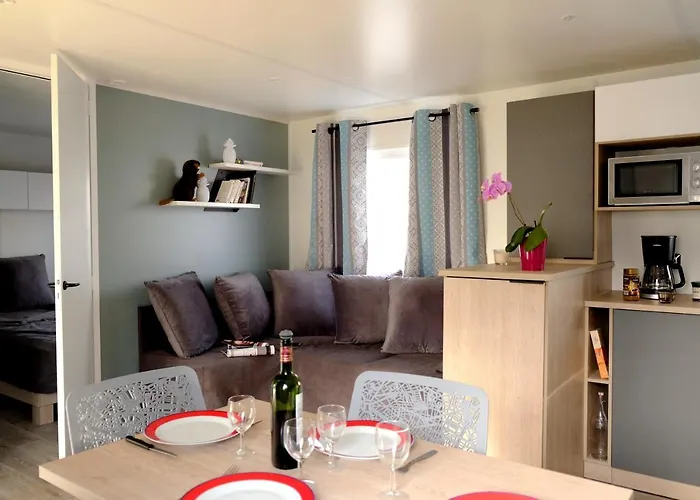 Camping Les Lacs D'armagnac