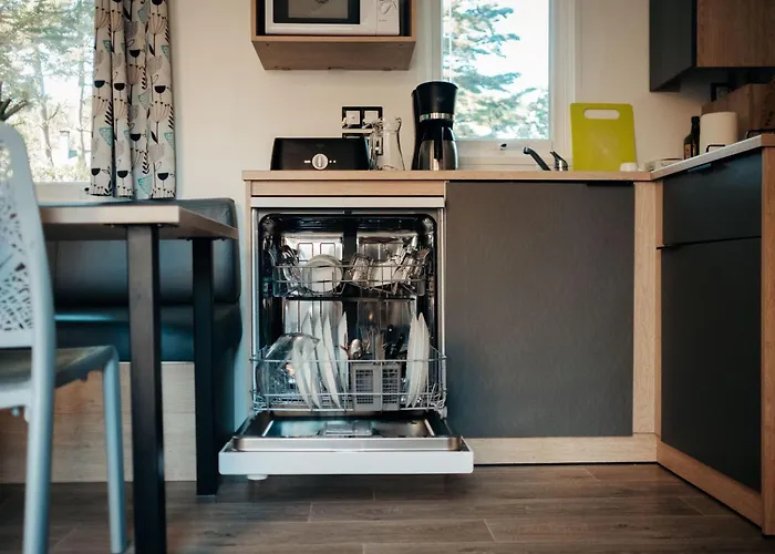 Les Lacs D'armagnac Camping *